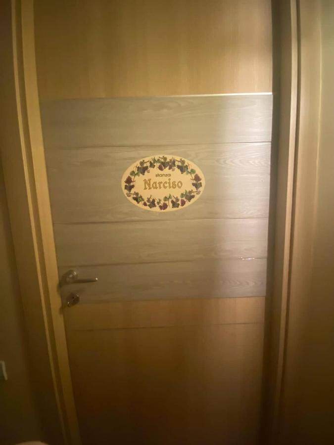 Il Caravaggio B&B 卡普拉罗拉 外观 照片