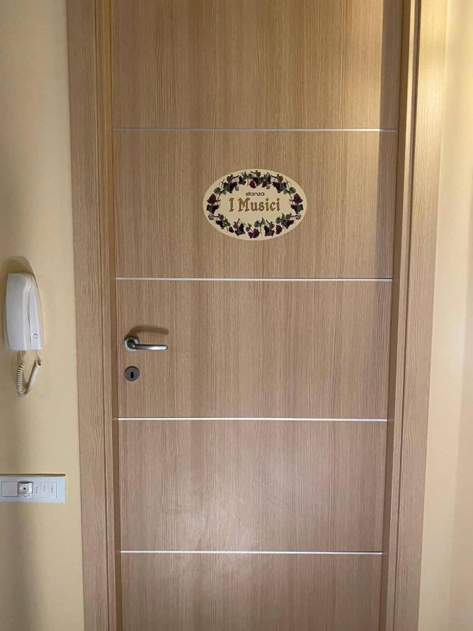 Il Caravaggio B&B 卡普拉罗拉 外观 照片